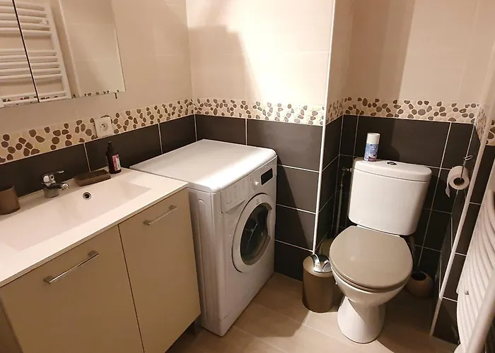 Climatise Avec Parking, 4 Pers, Centre - Fr-1-780-61 *